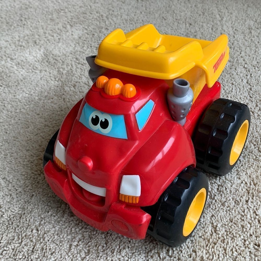Tonka Chuck & Friends Motorized Talking Play Childrens Dump Truck‎